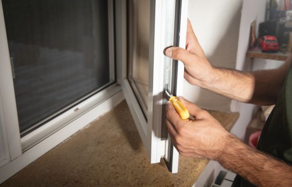 Dual Pane Window Repair in Cedar Falls