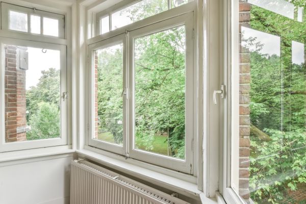 Window Pane Repair in Cedar Falls