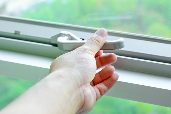 Window Hardware Replacement in Cedar Falls